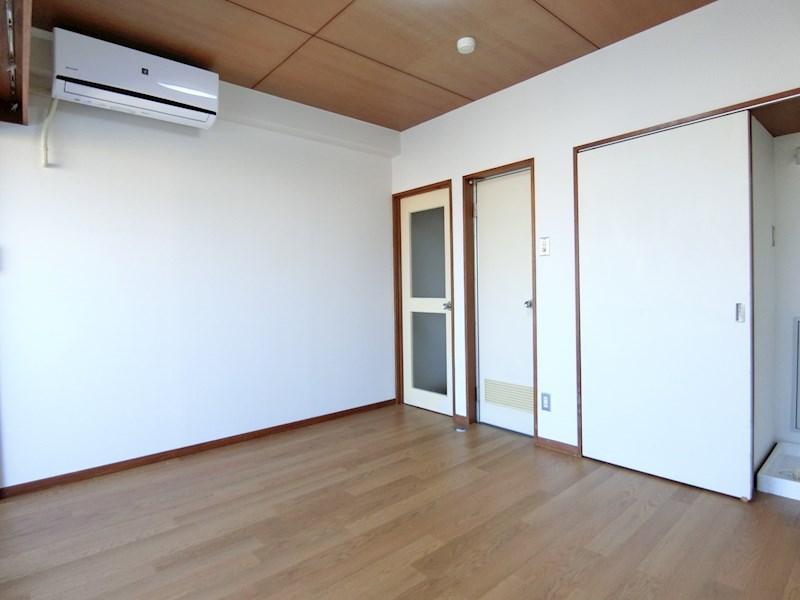 山口ビル  ベッドルーム