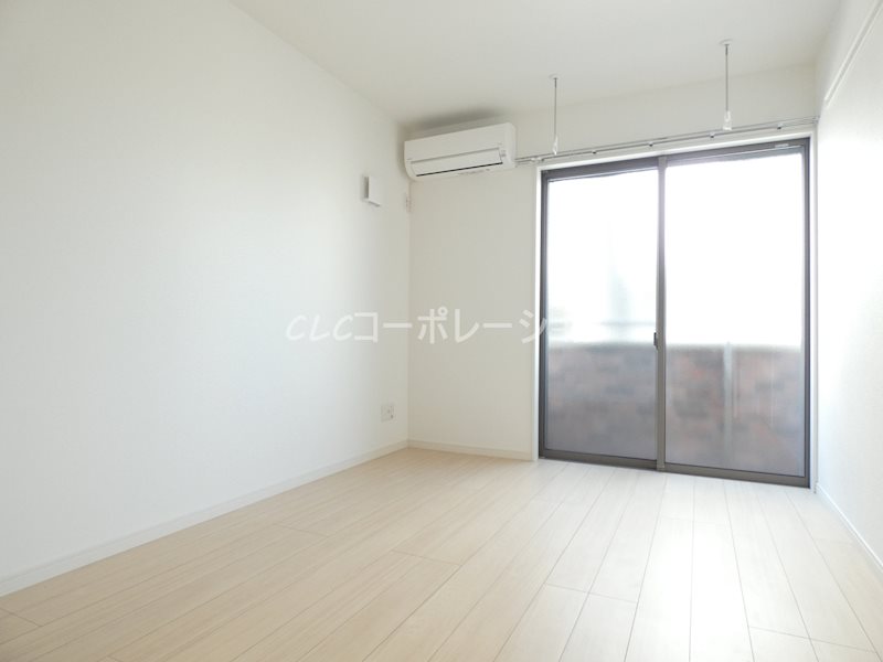 フィールズXIII リビング