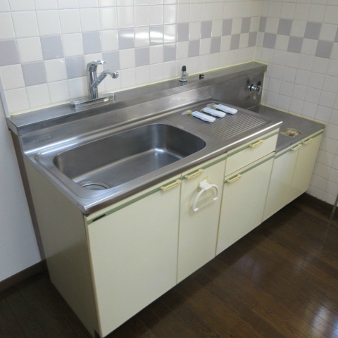 新潮通り一番館 キッチン