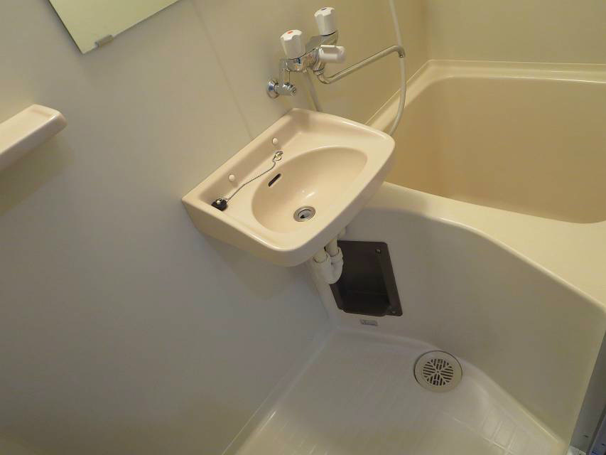 ツゥインコート 風呂画像