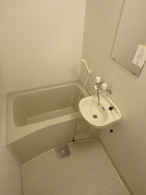 牛瀧ビル 風呂画像