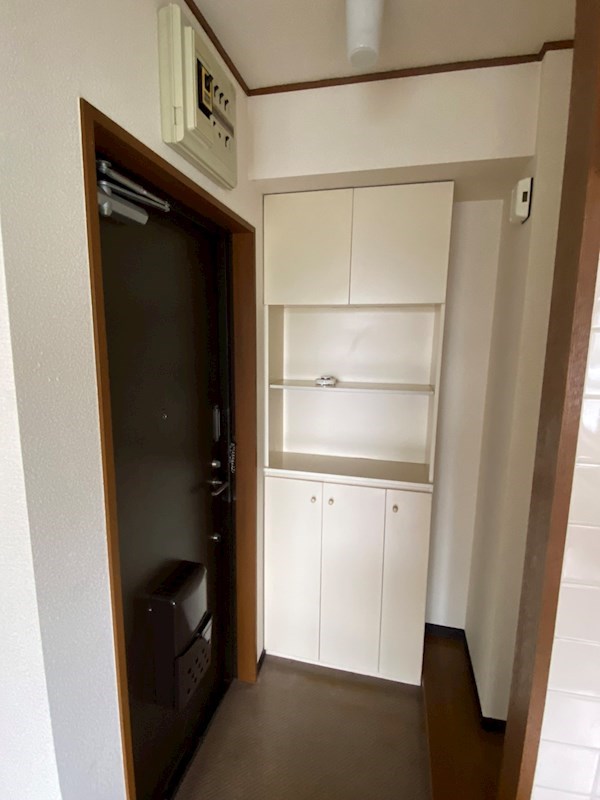 第２森川ビル 玄関