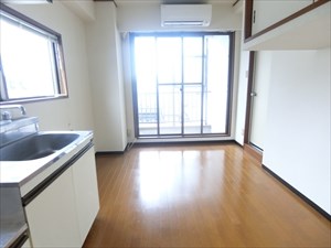 第２森川ビル リビング