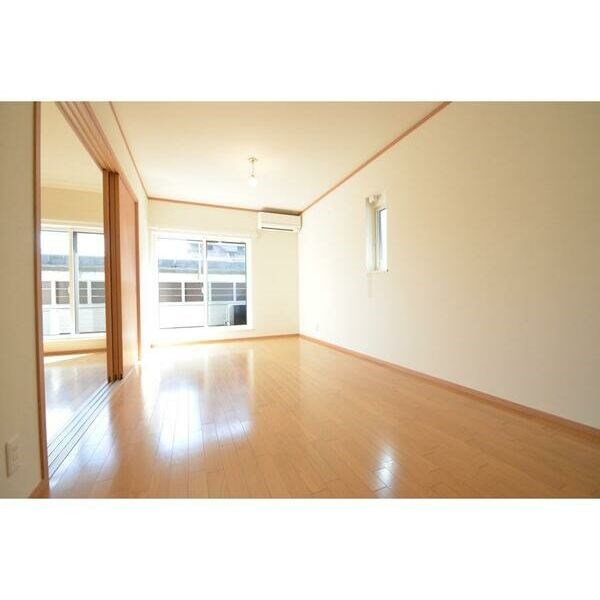 フォレストメゾン三河島  リビング