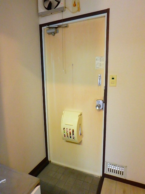 プリメーラ立花  玄関