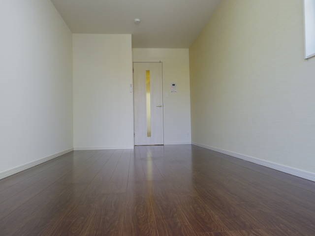 リブリ・Ｎｏｉｒ リビング