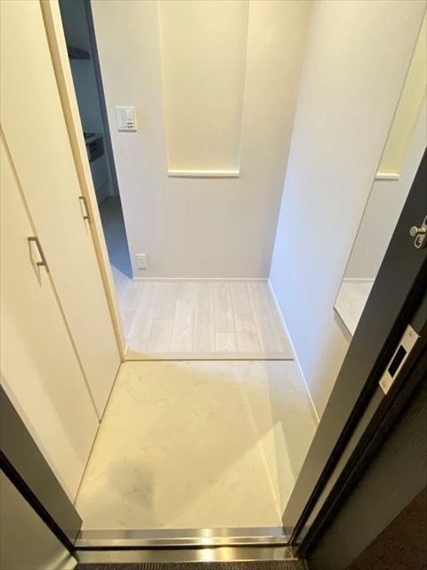 アゼリア浅草 玄関