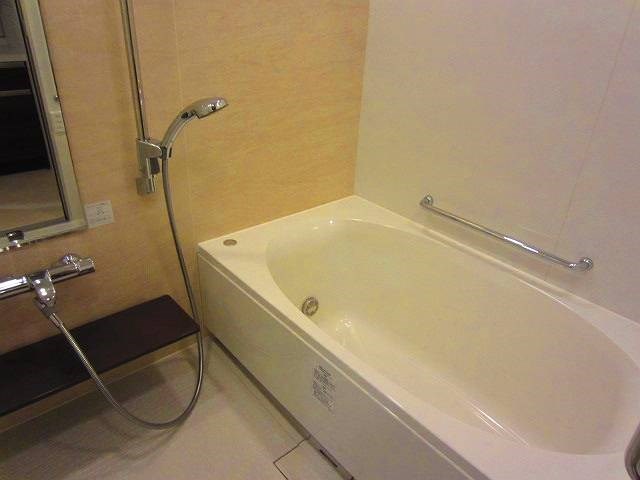 プラウド王子本町ディアージュ 風呂画像