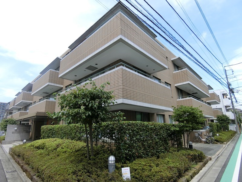 ＬＡＮＡＩ　ＣＯＵＲＴ　25 外観