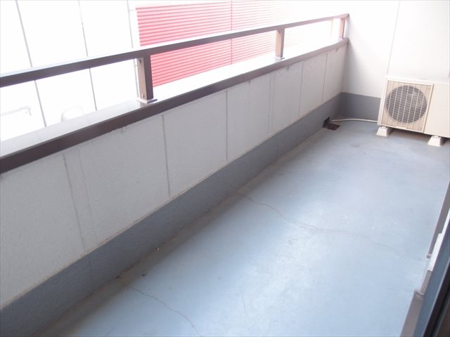 リリーパレスナルシマ ベランダ