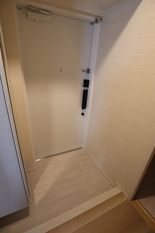 YUNO ART KAMEIDO  玄関