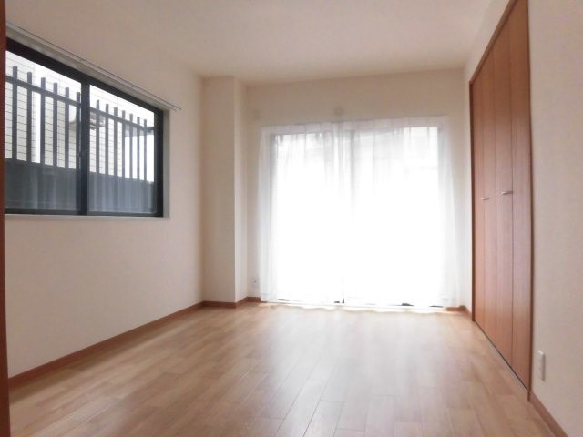 Y&amp;rsquo;ｓマンション ベッドルーム