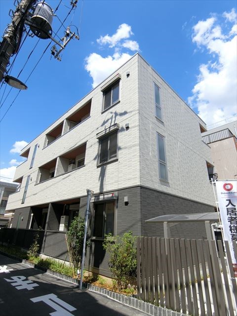 セントパール町屋 303号室 外観
