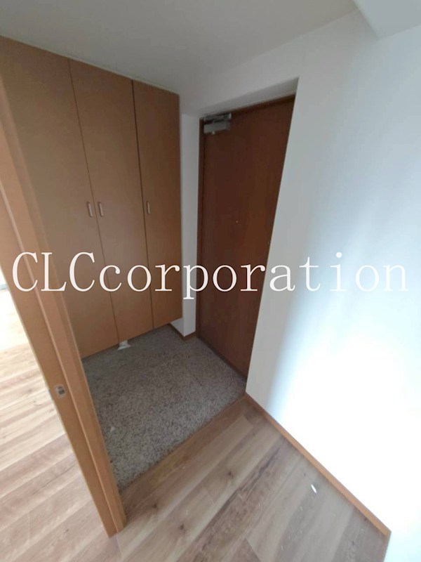 アクシーズグランデ三ノ輪 玄関