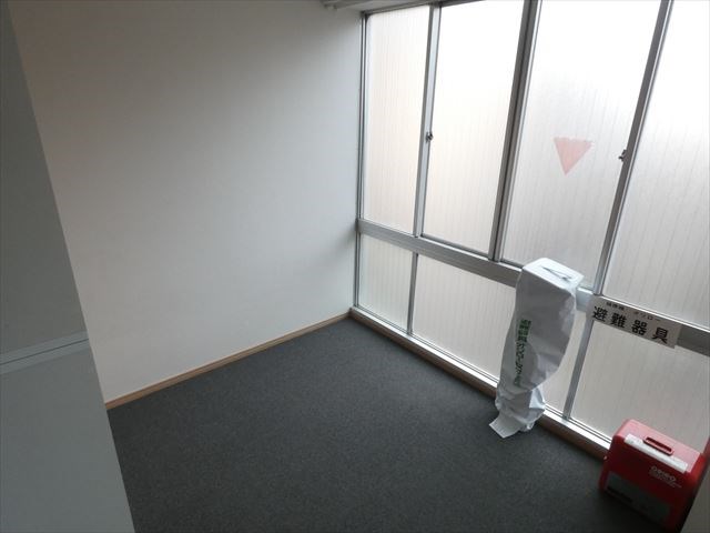 結城ビル ベッドルーム