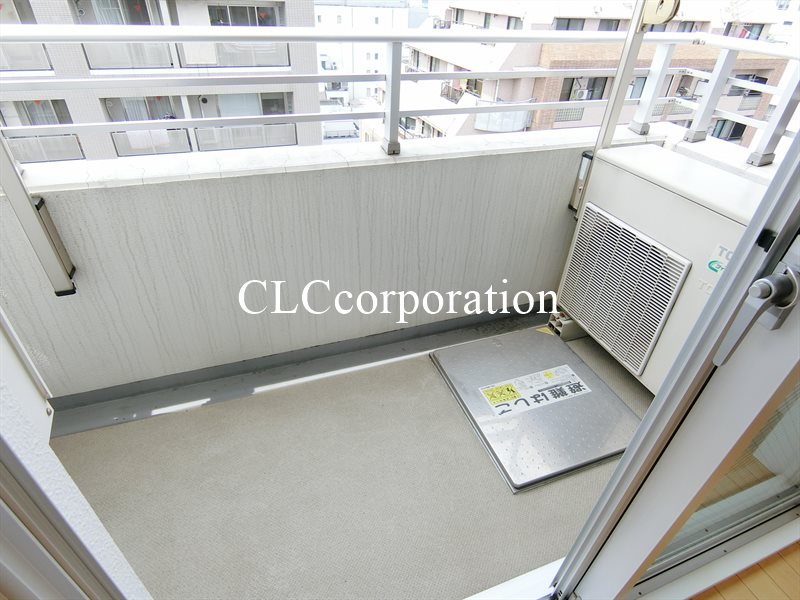 ルクレ新川レジデンス ベランダ