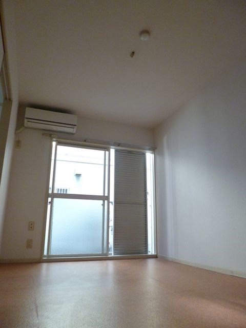 フレグランス元町Ｂ棟 ベッドルーム