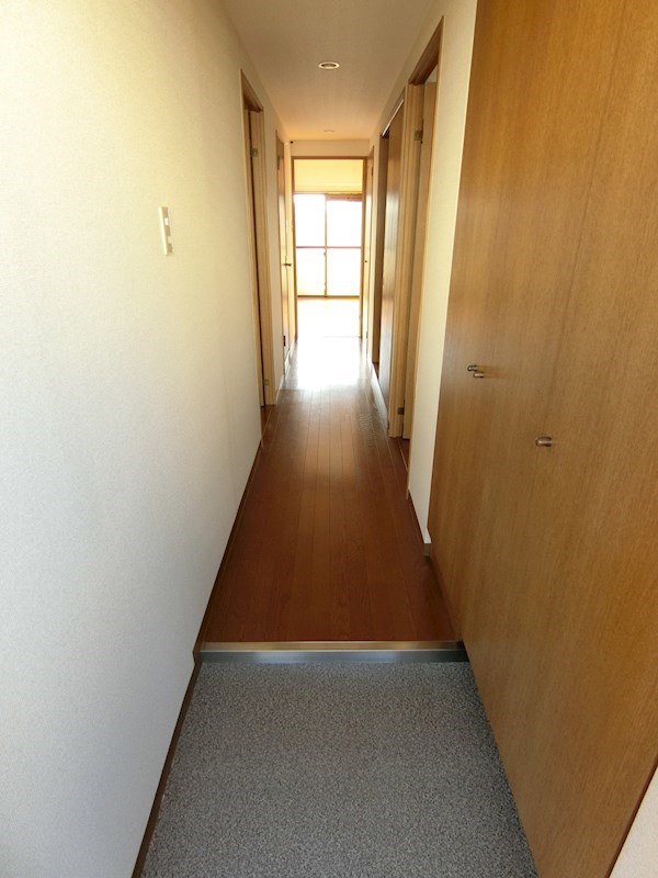 グロリア壱番館  玄関