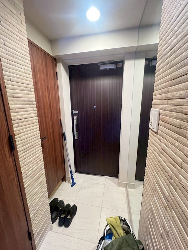 クリオ町屋ウエストマークス 玄関