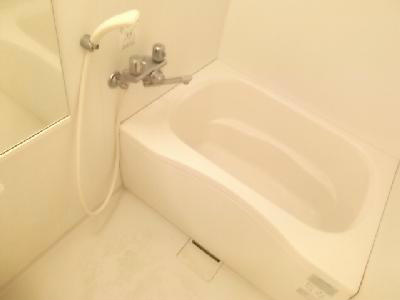 メゾンラフィーネ 風呂画像