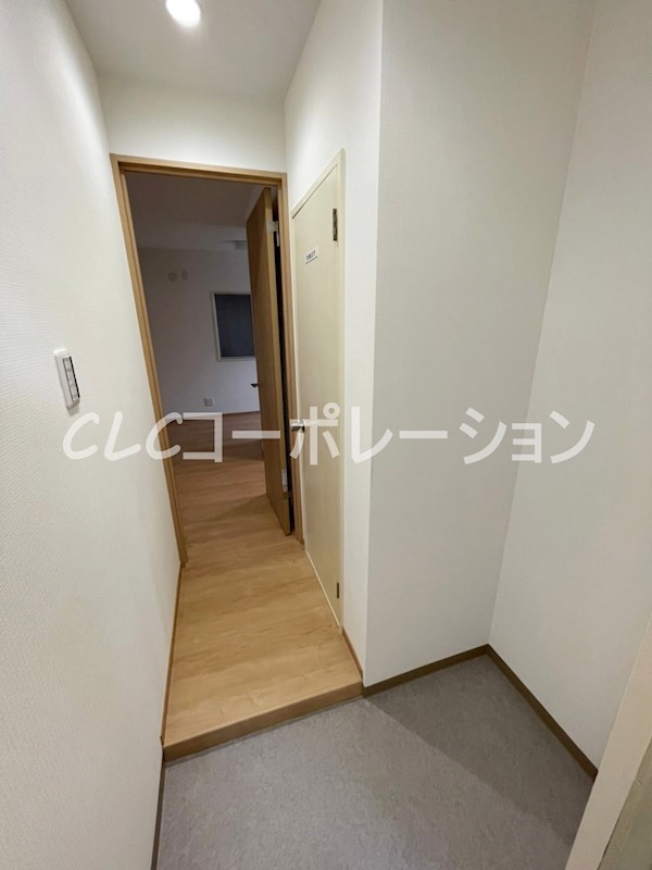 渡辺マンション 玄関