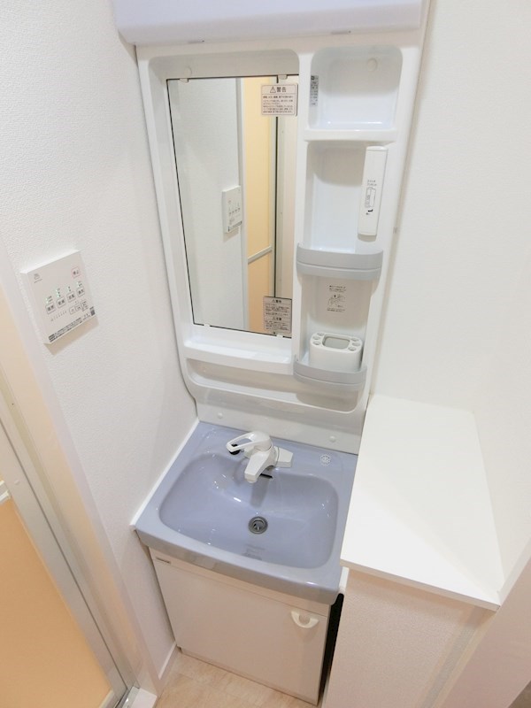 ルミエール町屋  洗面所