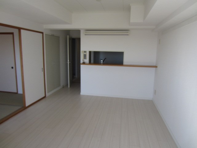 ビレッジハウス潮見   リビング