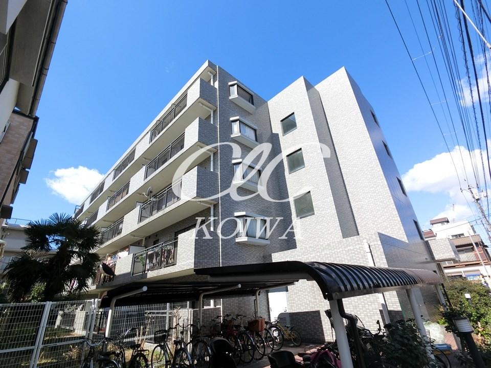 パインホームズ 外観