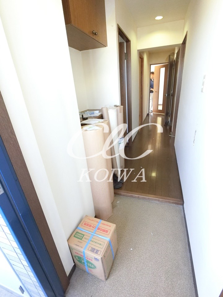 パインホームズ 玄関