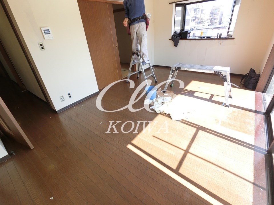 パインホームズ リビング