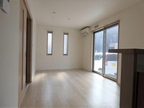 シャン・ド・フルール リビング