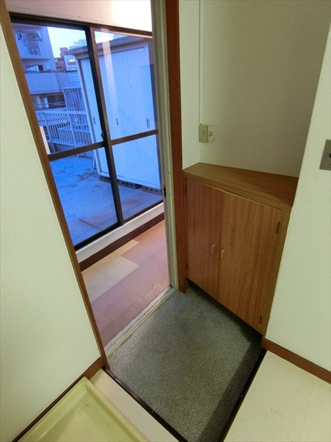 佐々木ビル 玄関