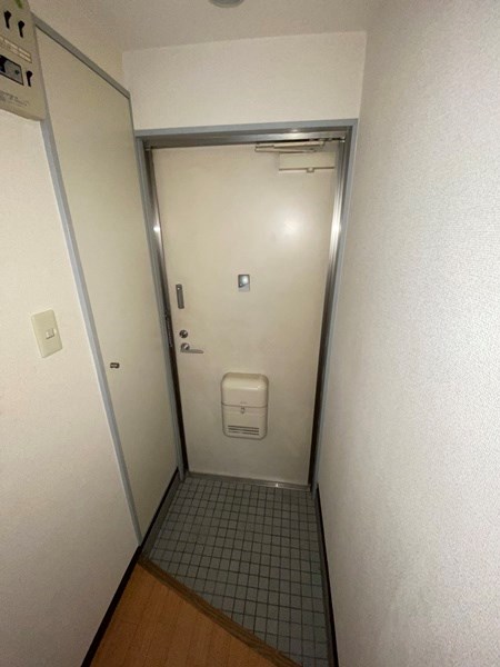 美工道坂ハイツ 玄関