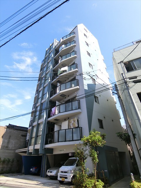 W723 外観