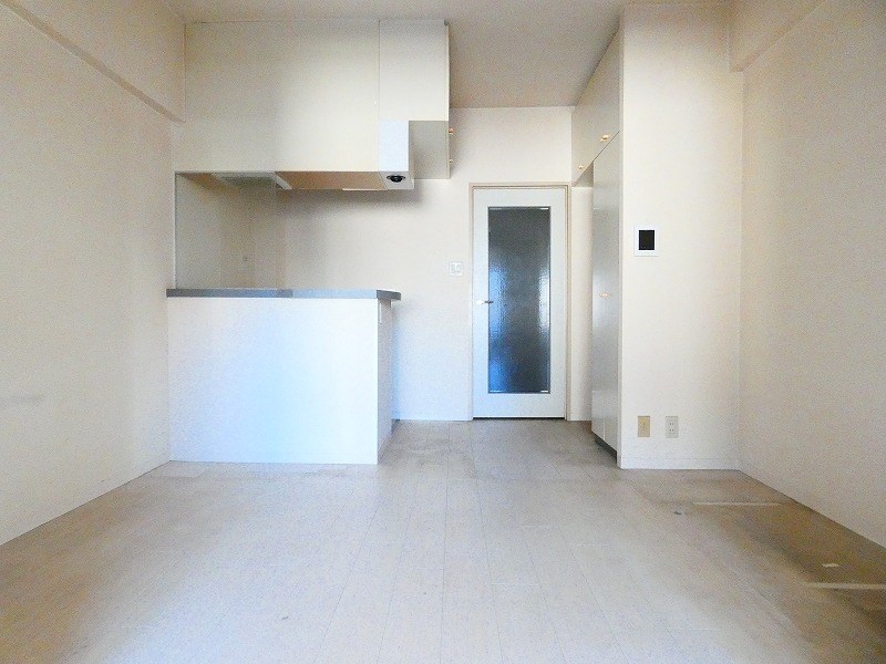 ユタカローズガーデン リビング