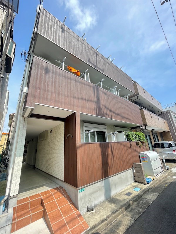 Pace Fontana 外観
