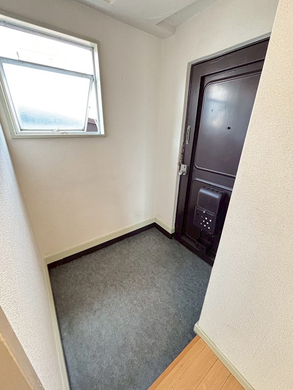 柳原マンション 玄関