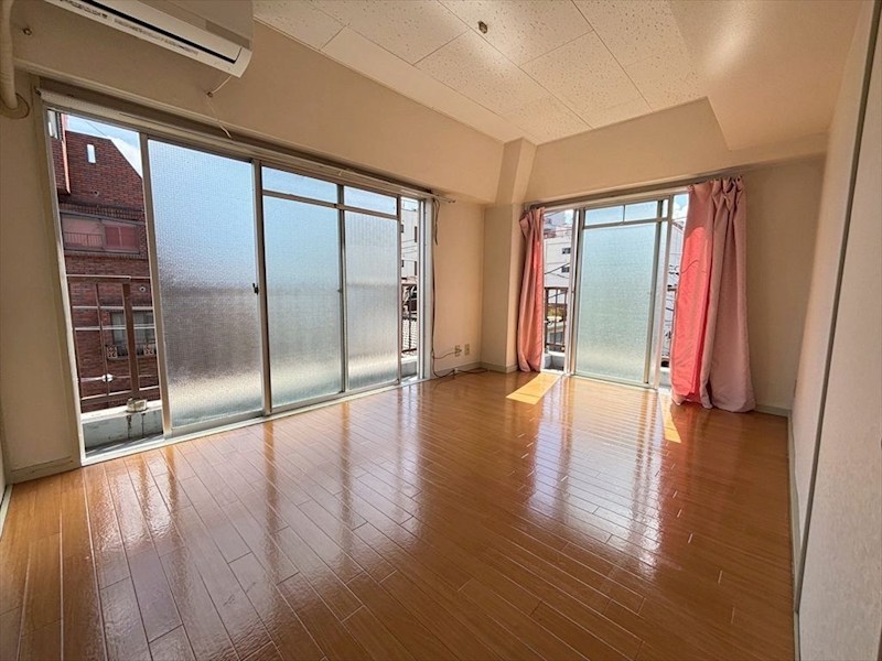 柳原マンション リビング