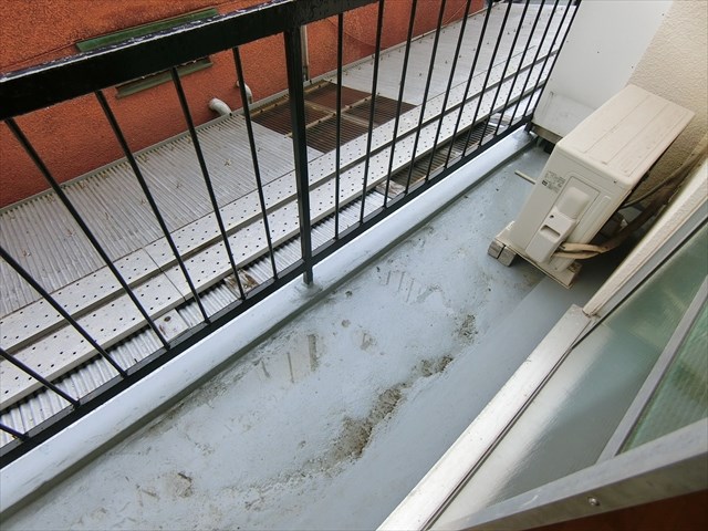 石本ビル ベランダ