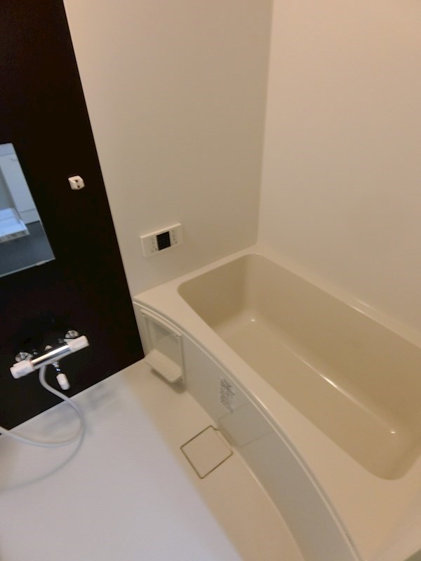 セシボン江戸川20  風呂画像