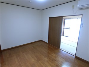 ラフォーレ町屋Ⅱ      リビング