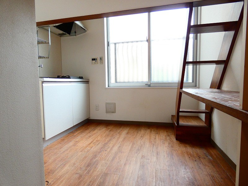 フローラ2 リビング