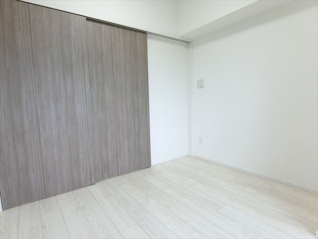 ルフレ リバーサイド町屋 ベッドルーム