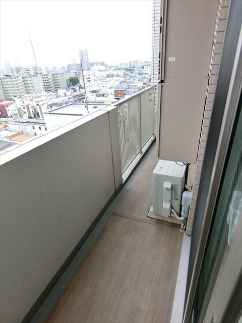 ルフレ リバーサイド町屋 ベランダ