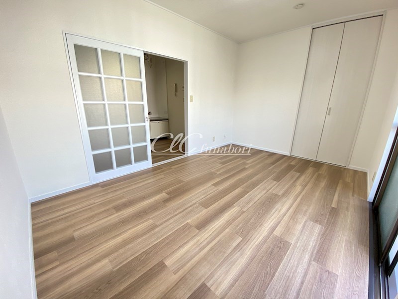 レジデンス鏑木 ベッドルーム