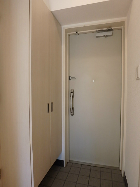 カナルグランデ 玄関