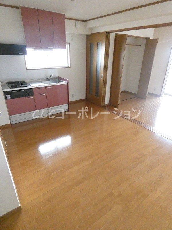 関屋ステーションハイツ リビング