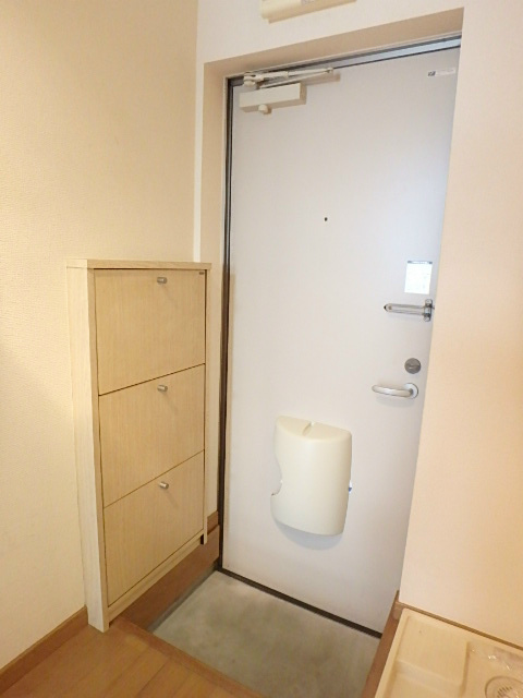 アーバングレイス 玄関