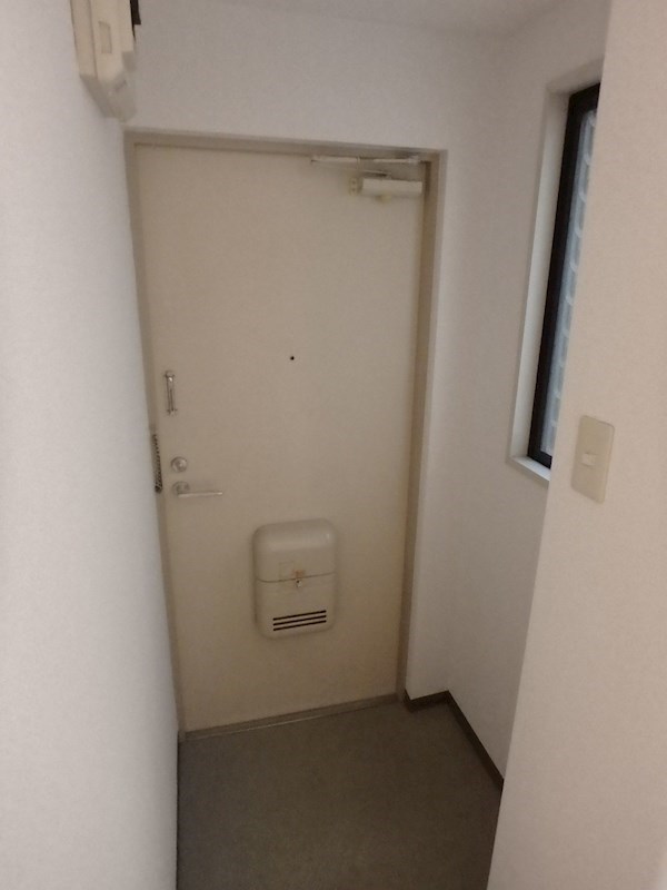 アビタシオンイシカワ 玄関