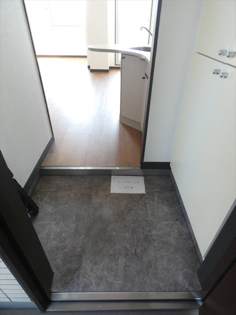 プロシード町屋  玄関